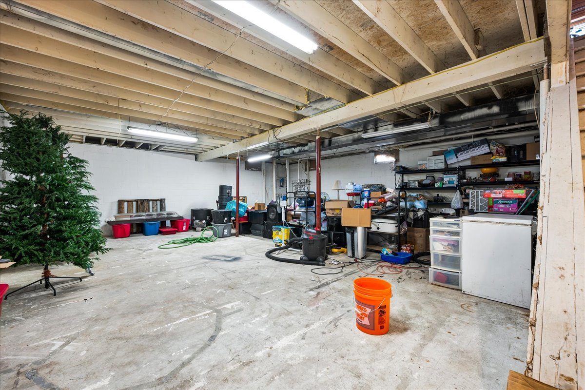 24100 N County Road 3100 E