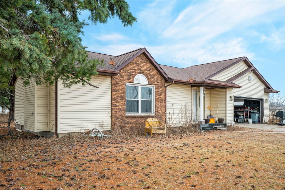 24100 N County Road 3100 E