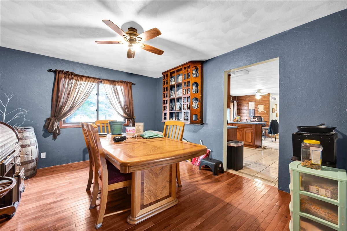 24100 N County Road 3100 E