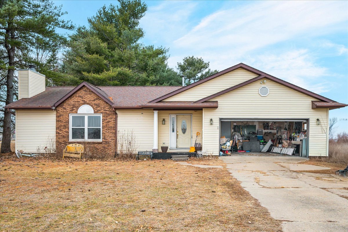 24100 N County Road 3100 E