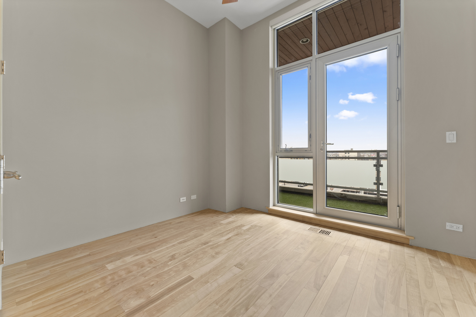 2408 W Rice Street Unit: 401