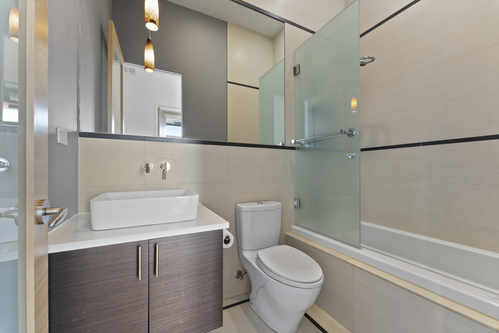 2408 W Rice Street Unit: 401