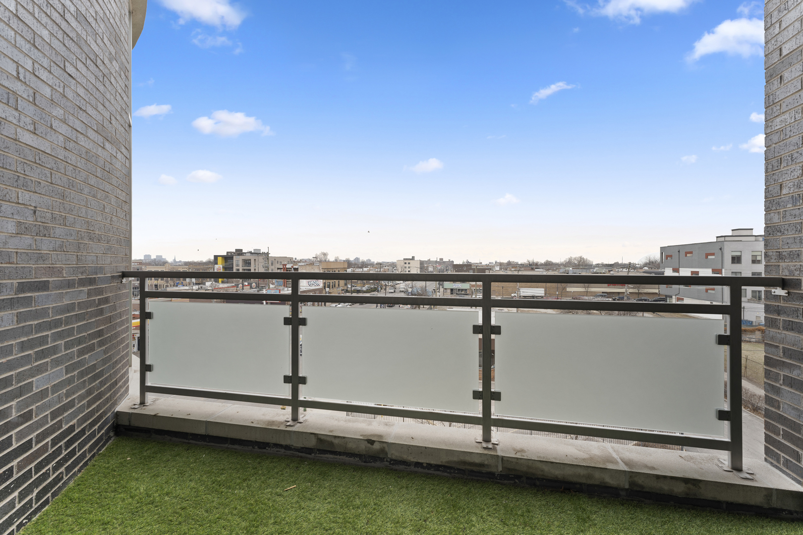 2408 W Rice Street Unit: 401