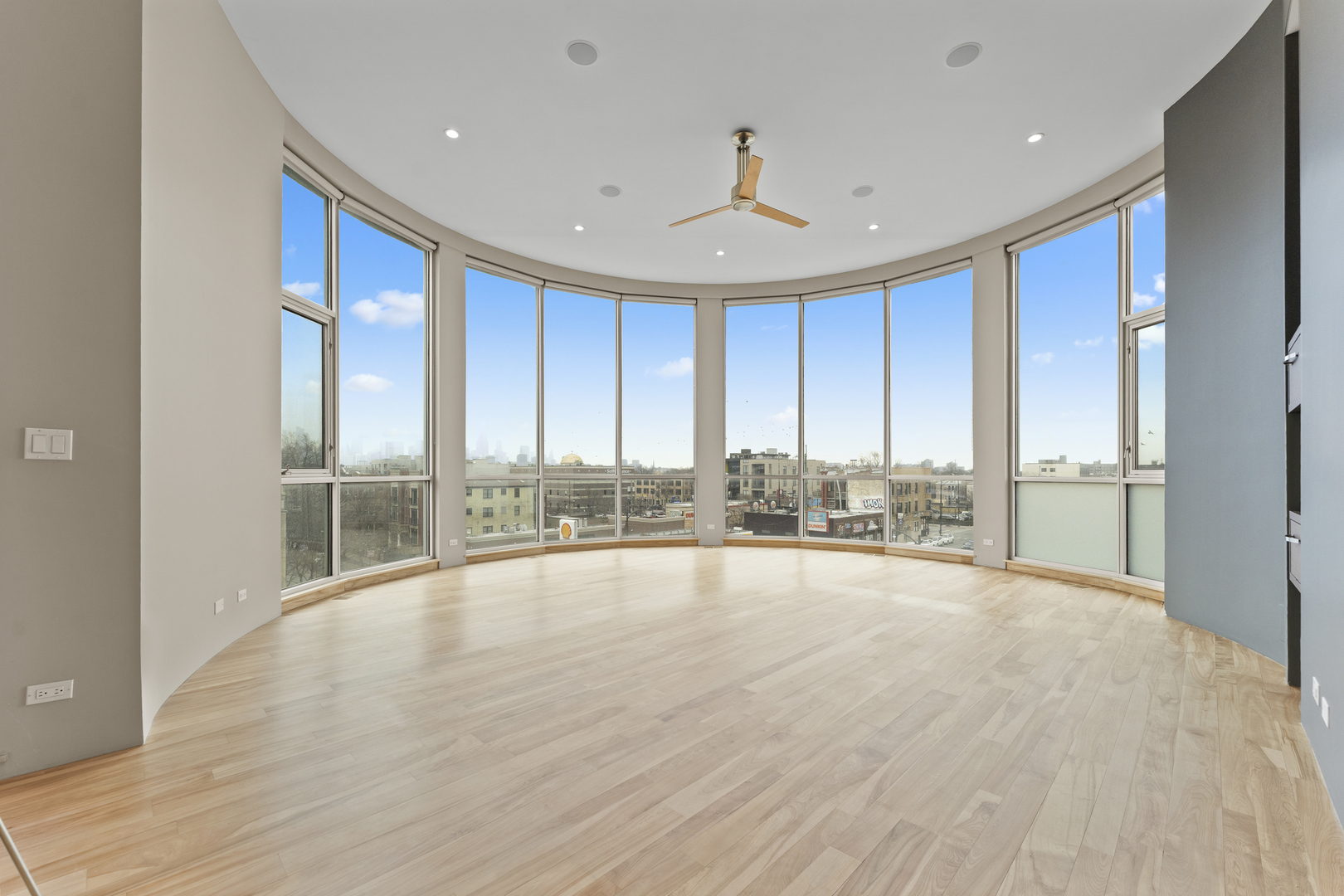 2408 W Rice Street Unit: 401