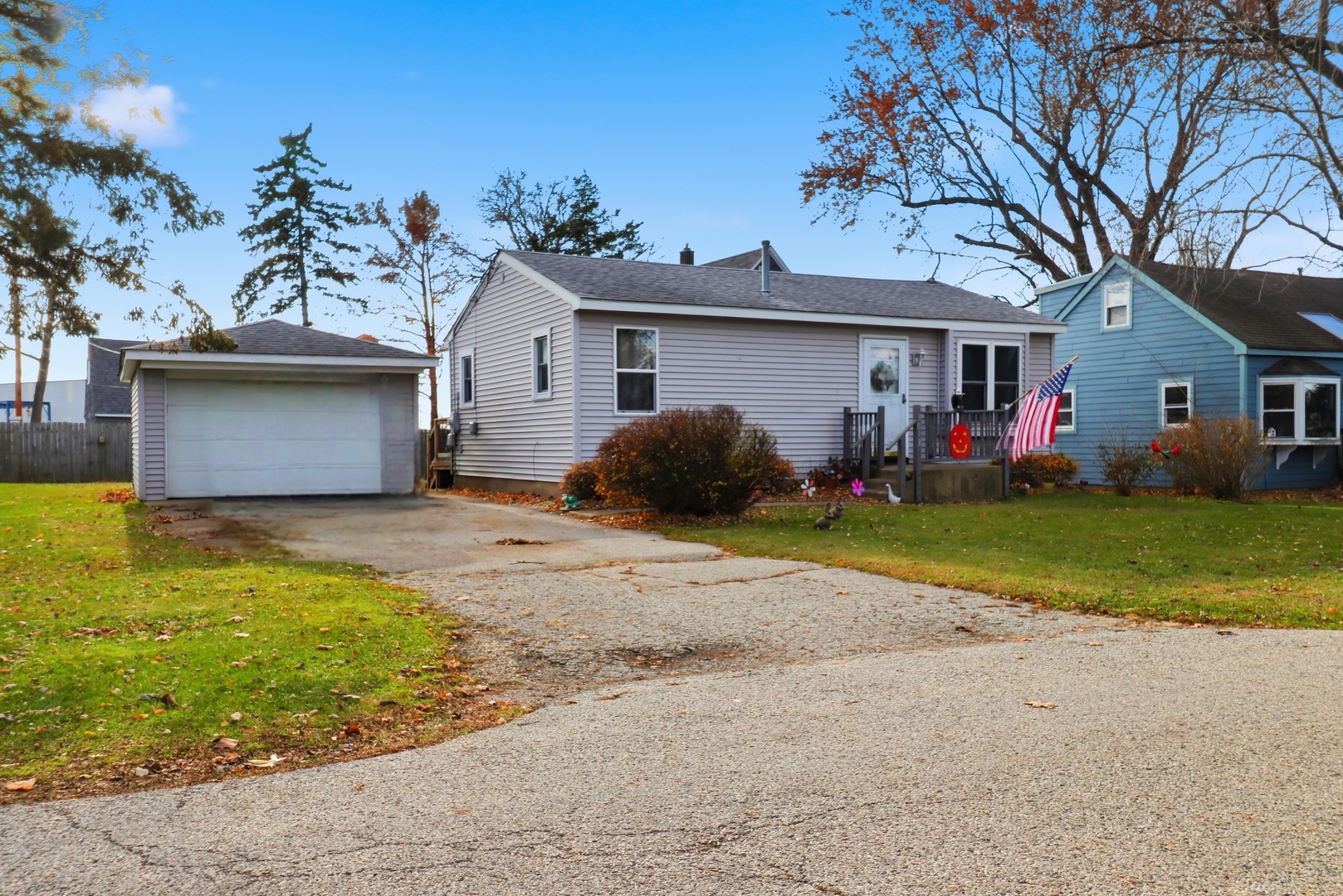 3013 Emily Lane