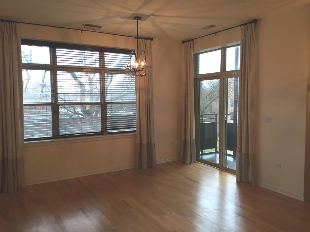 2935 N Clybourn Avenue Unit: 301