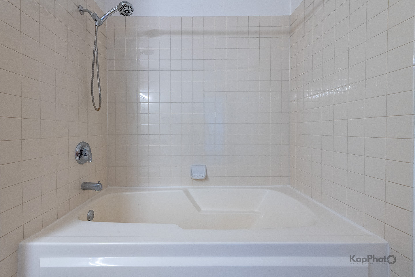 2935 N Clybourn Avenue Unit: 301