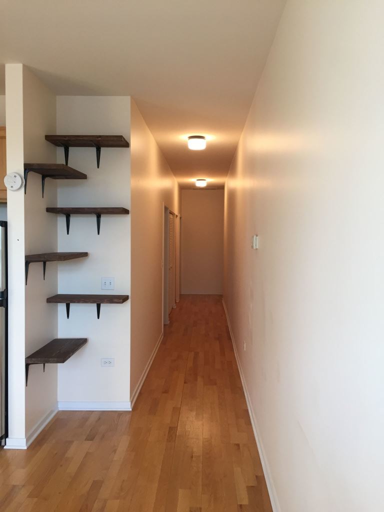 2935 N Clybourn Avenue Unit: 301