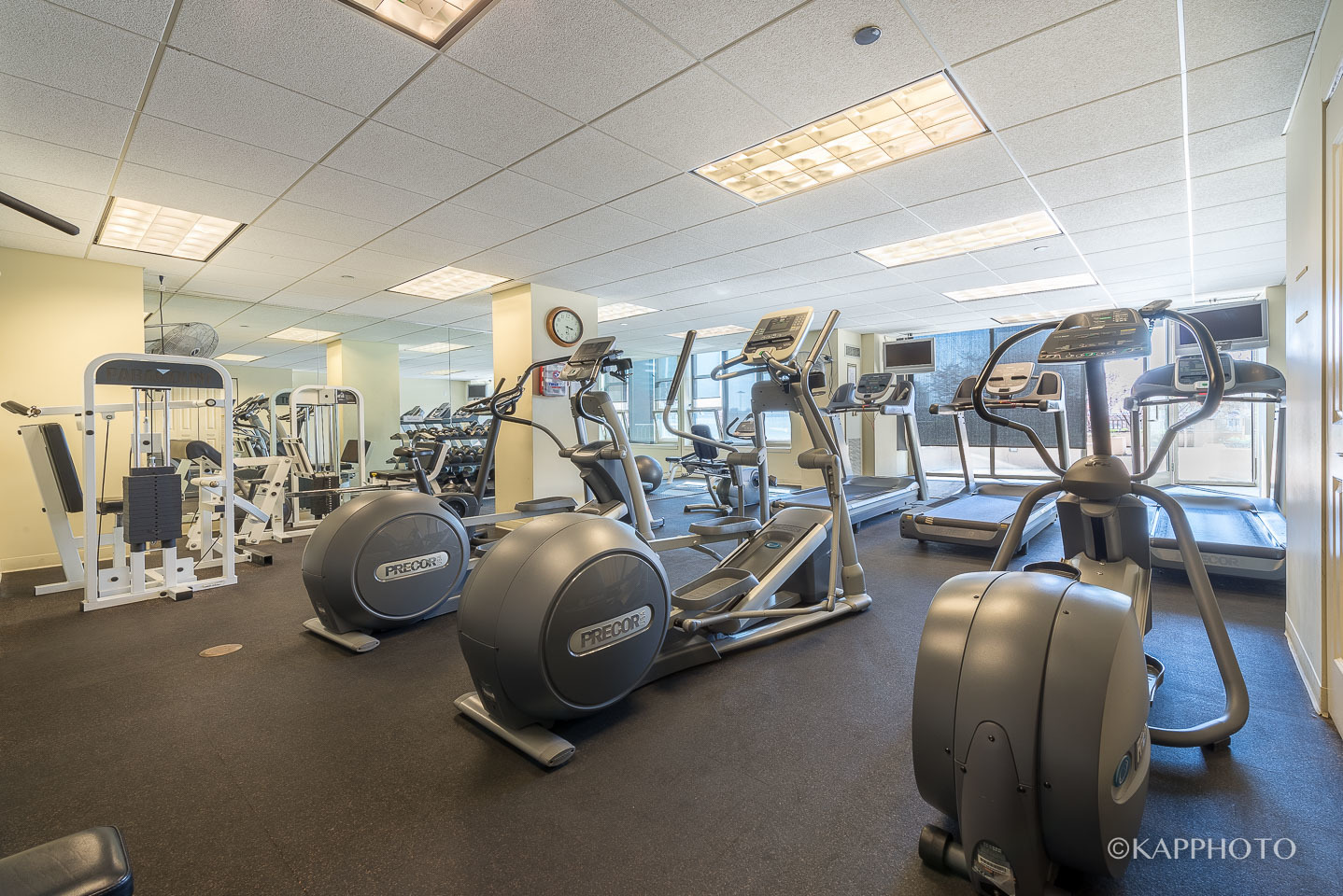 200 N Jefferson Street Unit: 2310