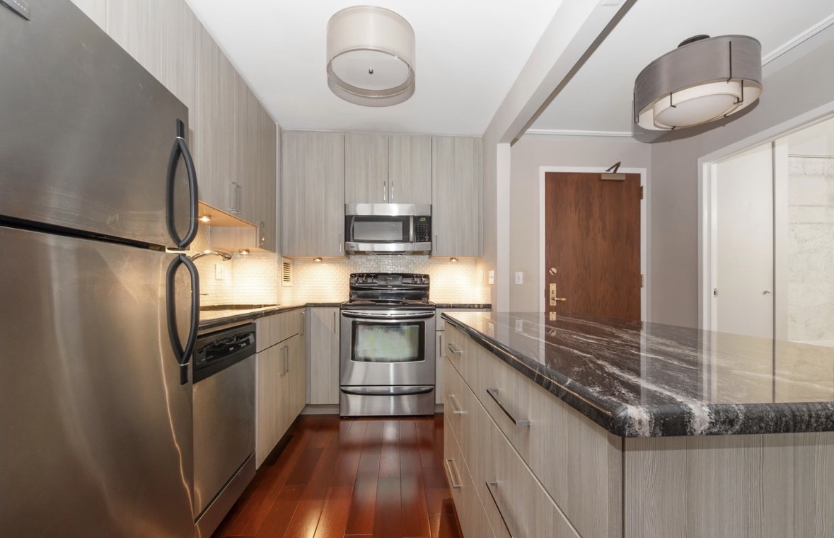 401 E ONTARIO Street Unit: 903