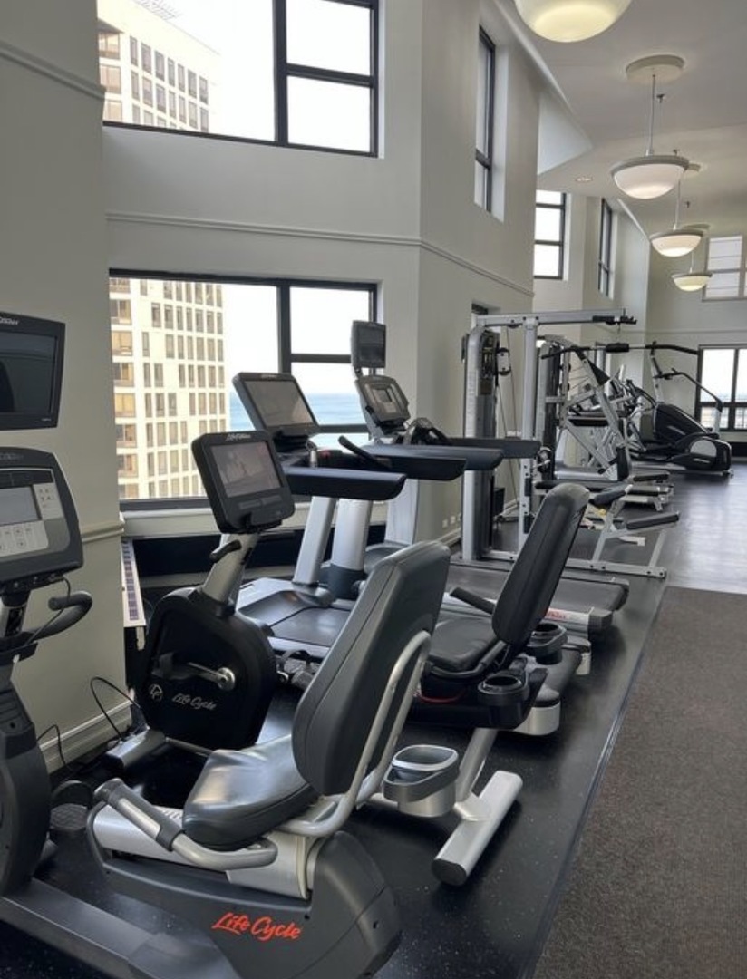 401 E ONTARIO Street Unit: 903