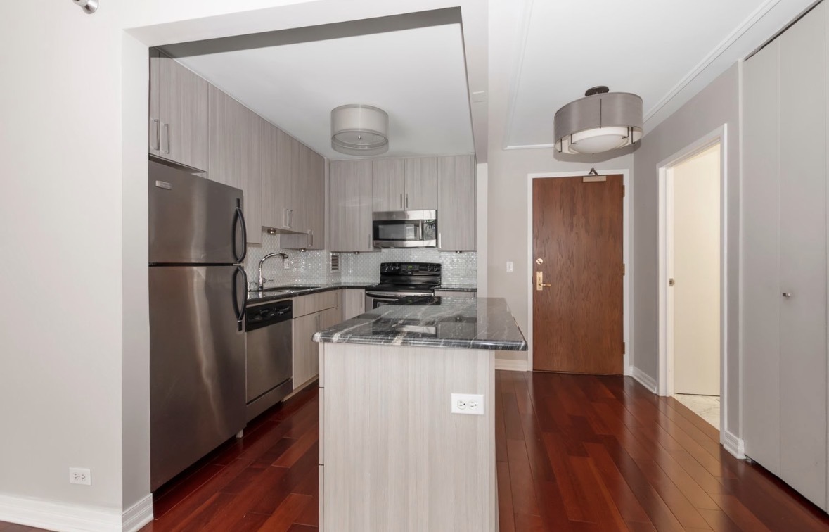 401 E ONTARIO Street Unit: 903