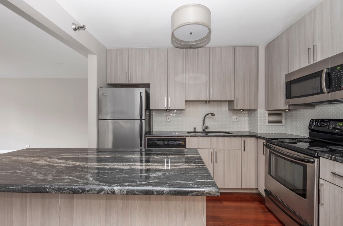 401 E ONTARIO Street Unit: 903