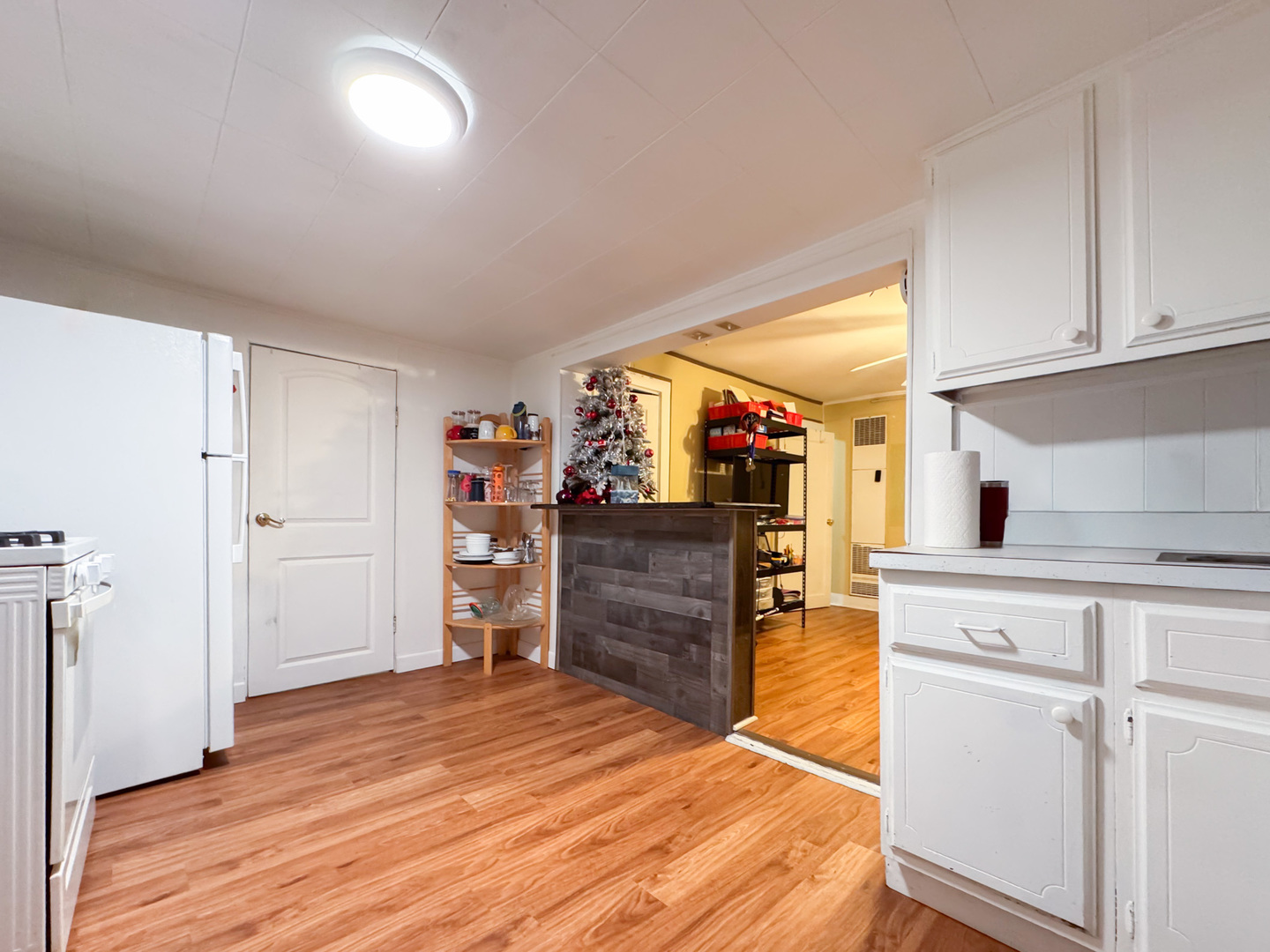 3147 S Throop Street