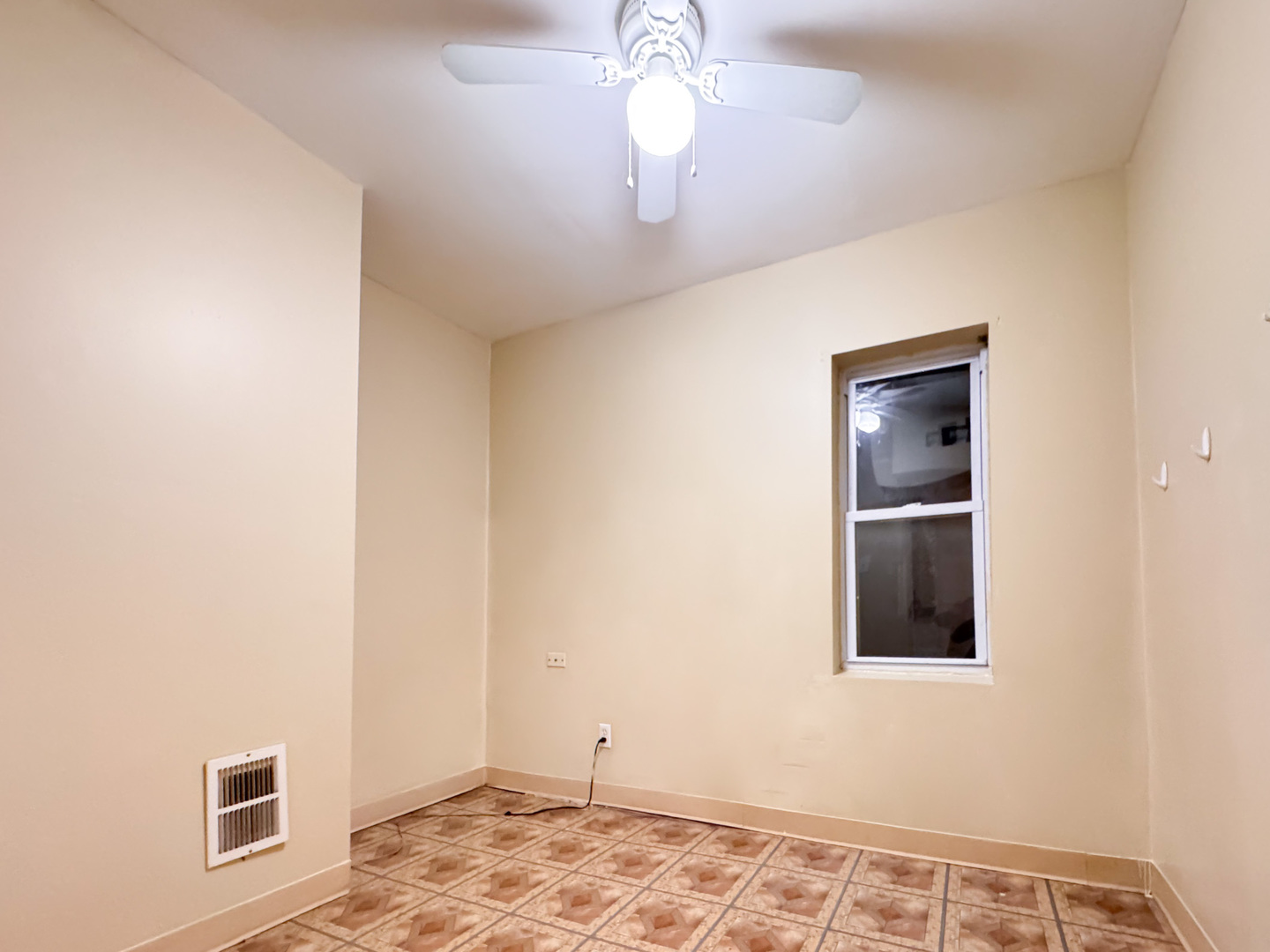 3147 S Throop Street