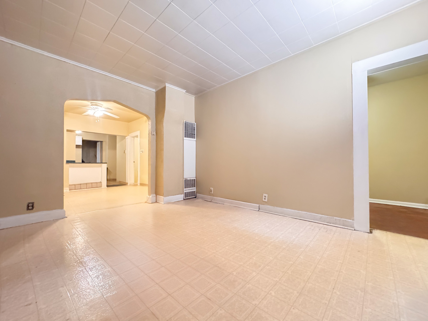 3147 S Throop Street