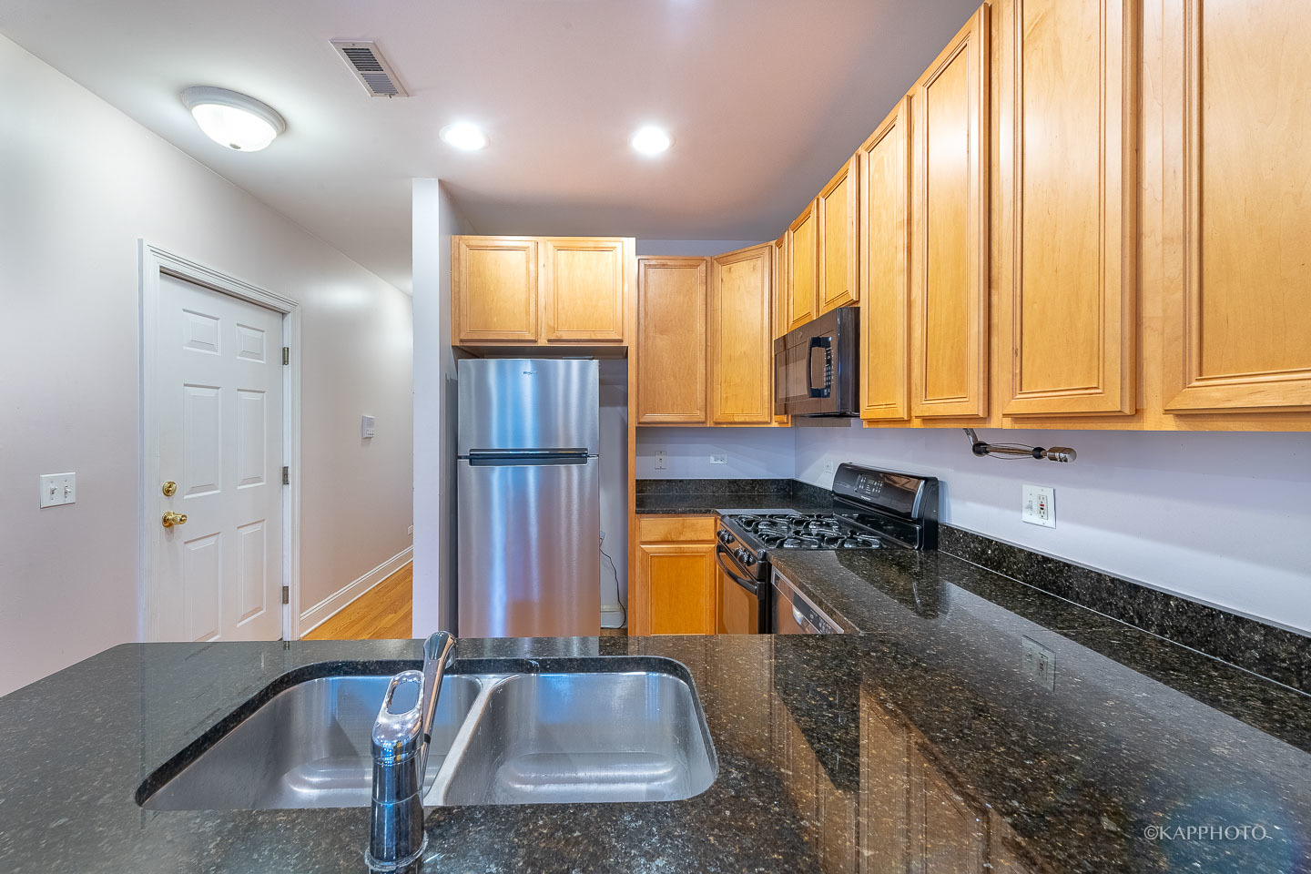 1345 W Fillmore Street Unit: 3