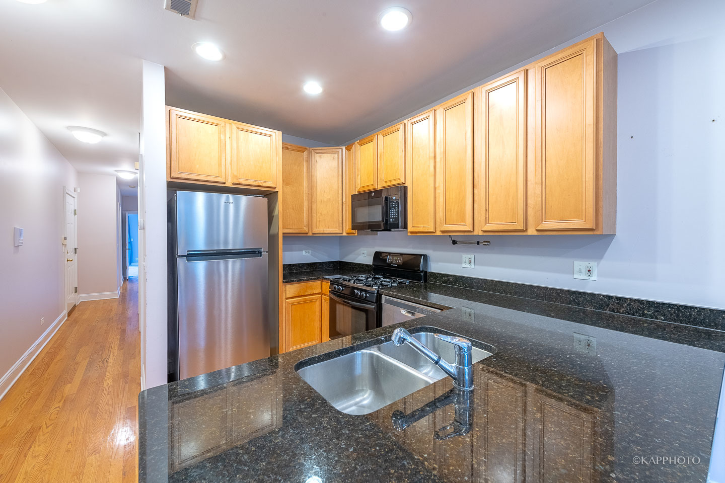1345 W Fillmore Street Unit: 3