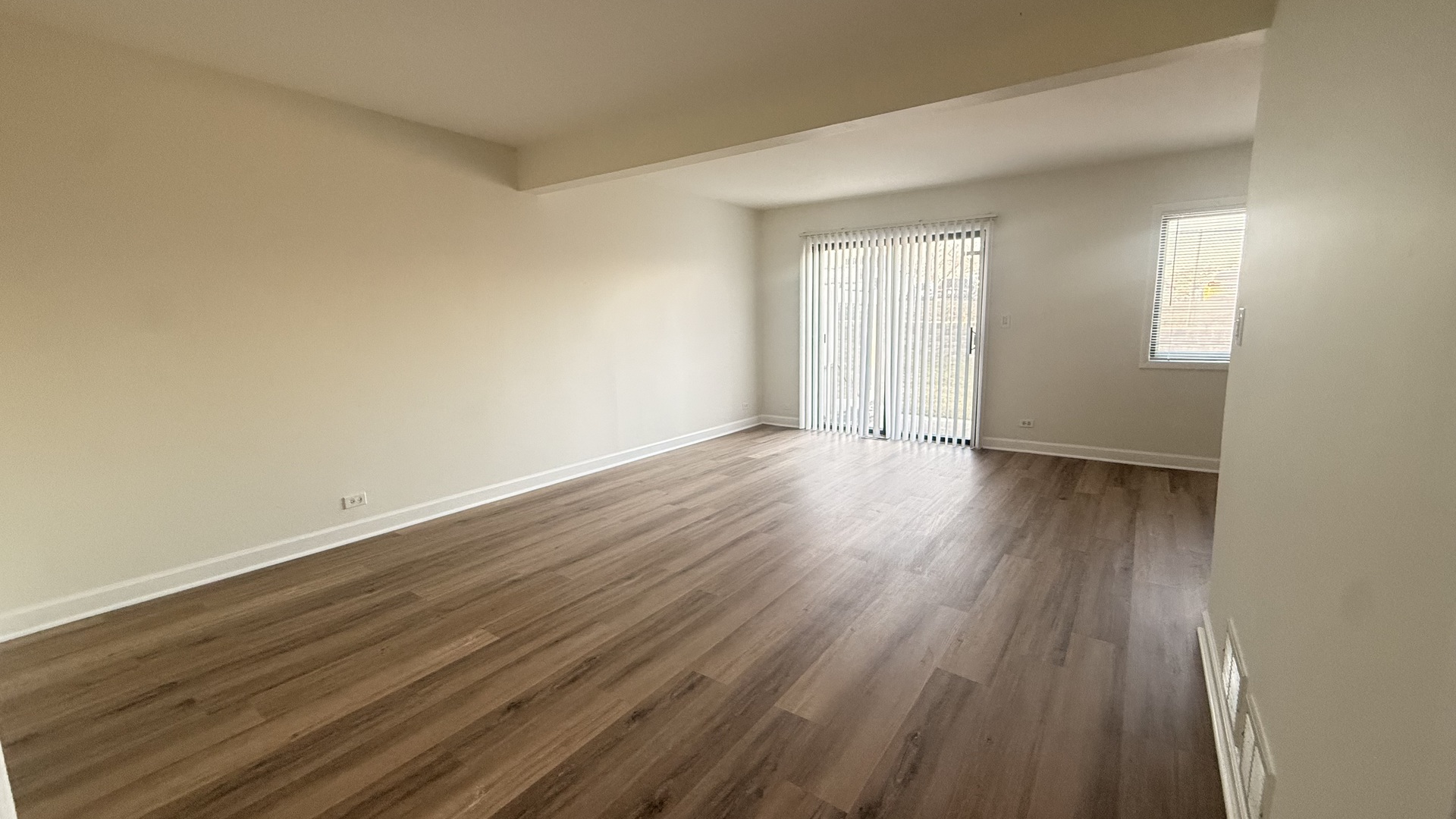 604 Bayview Point Unit: 604