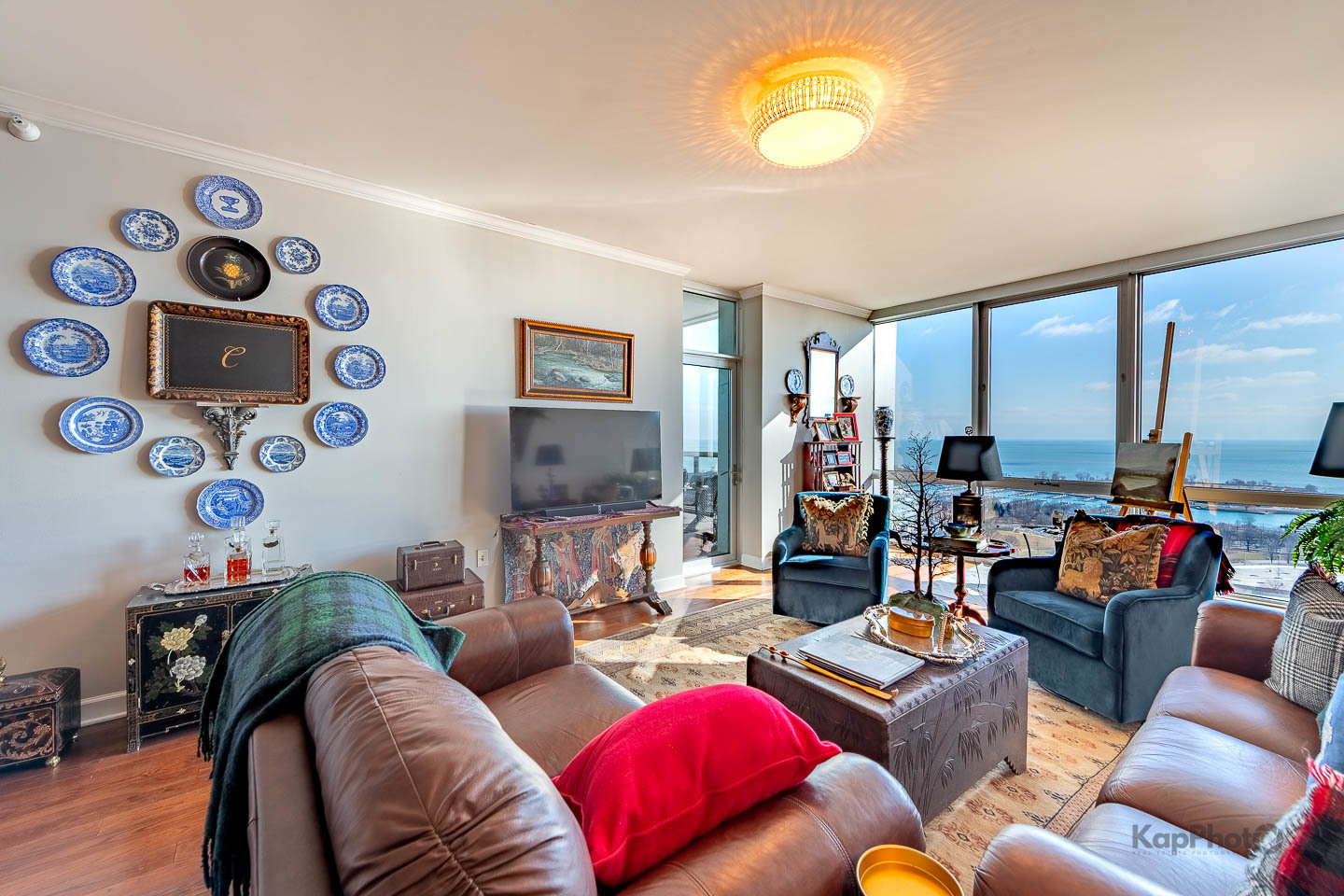 1629 S Prairie Avenue Unit: 2502