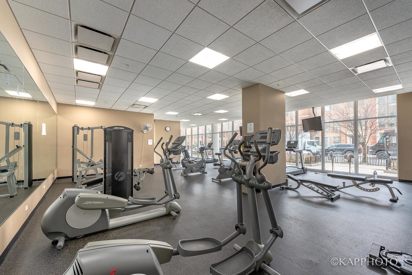 1629 S Prairie Avenue Unit: 2502