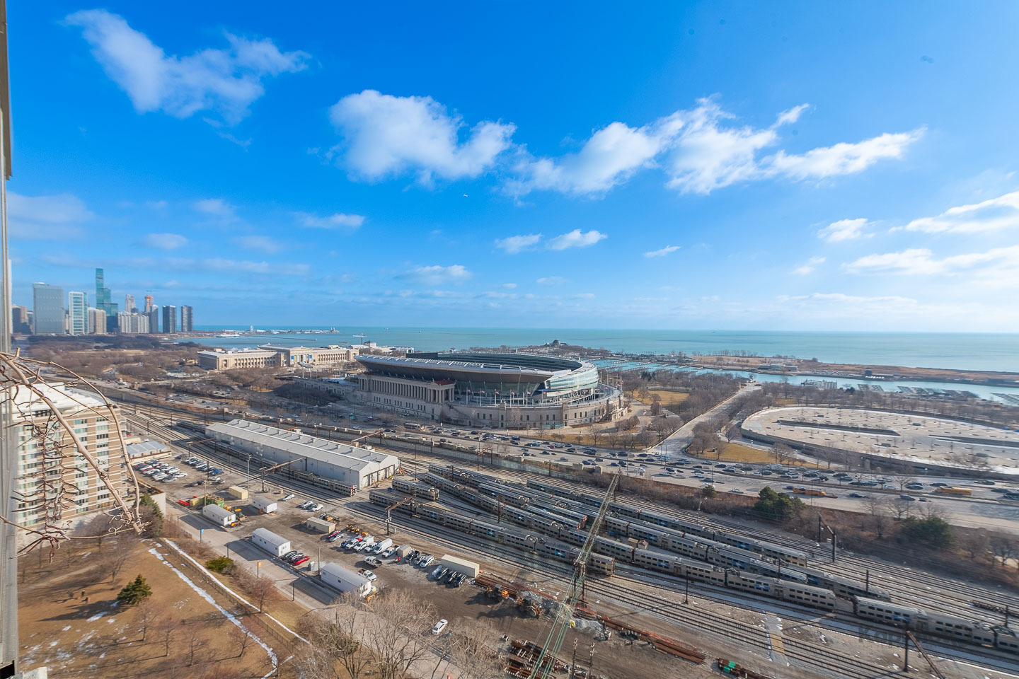 1629 S Prairie Avenue Unit: 2502