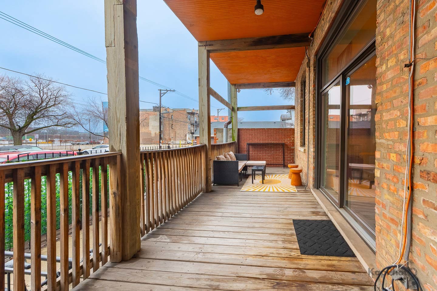 2843 S Wells Street Unit: 1E