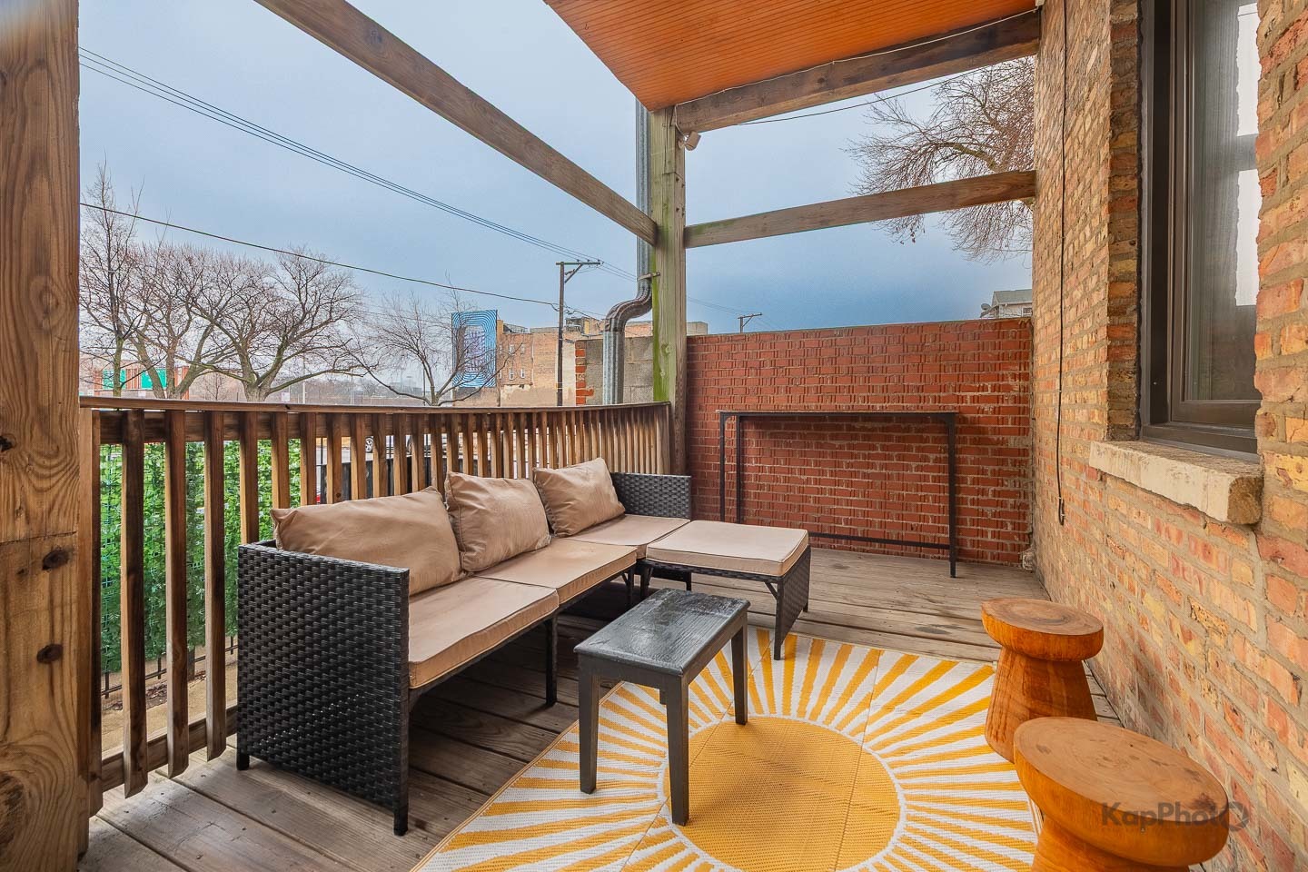 2843 S Wells Street Unit: 1E