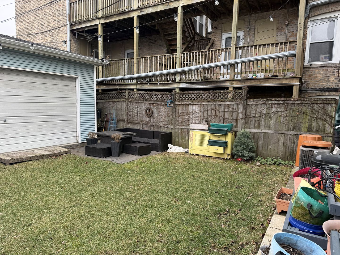 4207 N Sawyer Avenue Unit: G