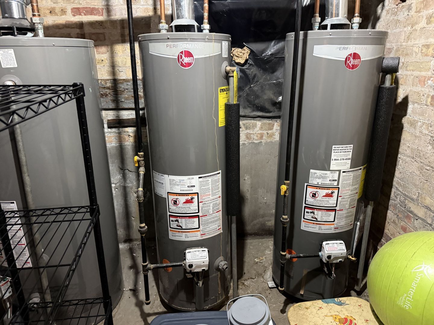 4207 N Sawyer Avenue Unit: G