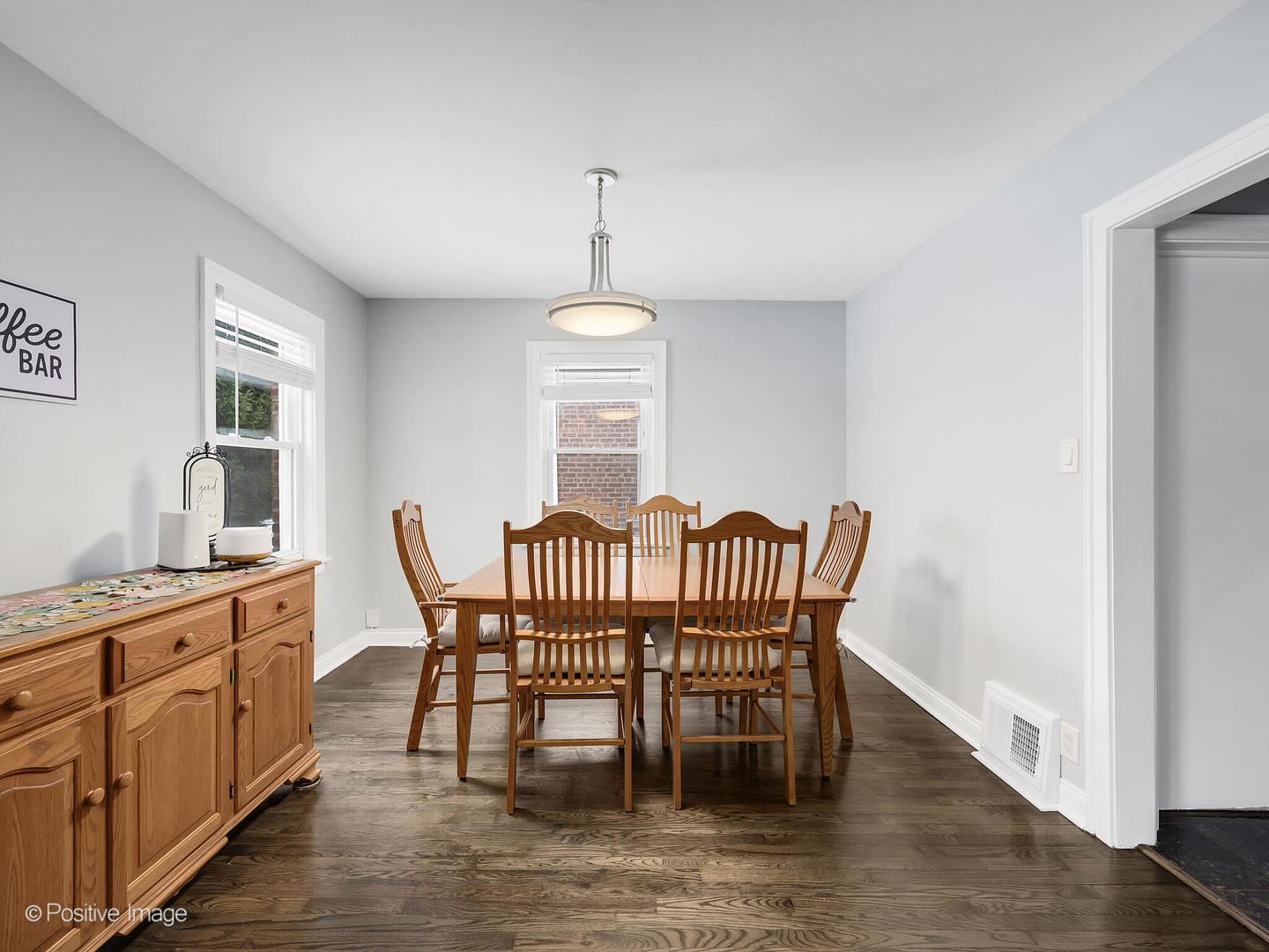 4912 N Mulligan Avenue