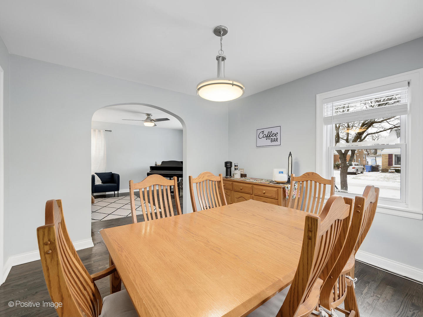 4912 N Mulligan Avenue