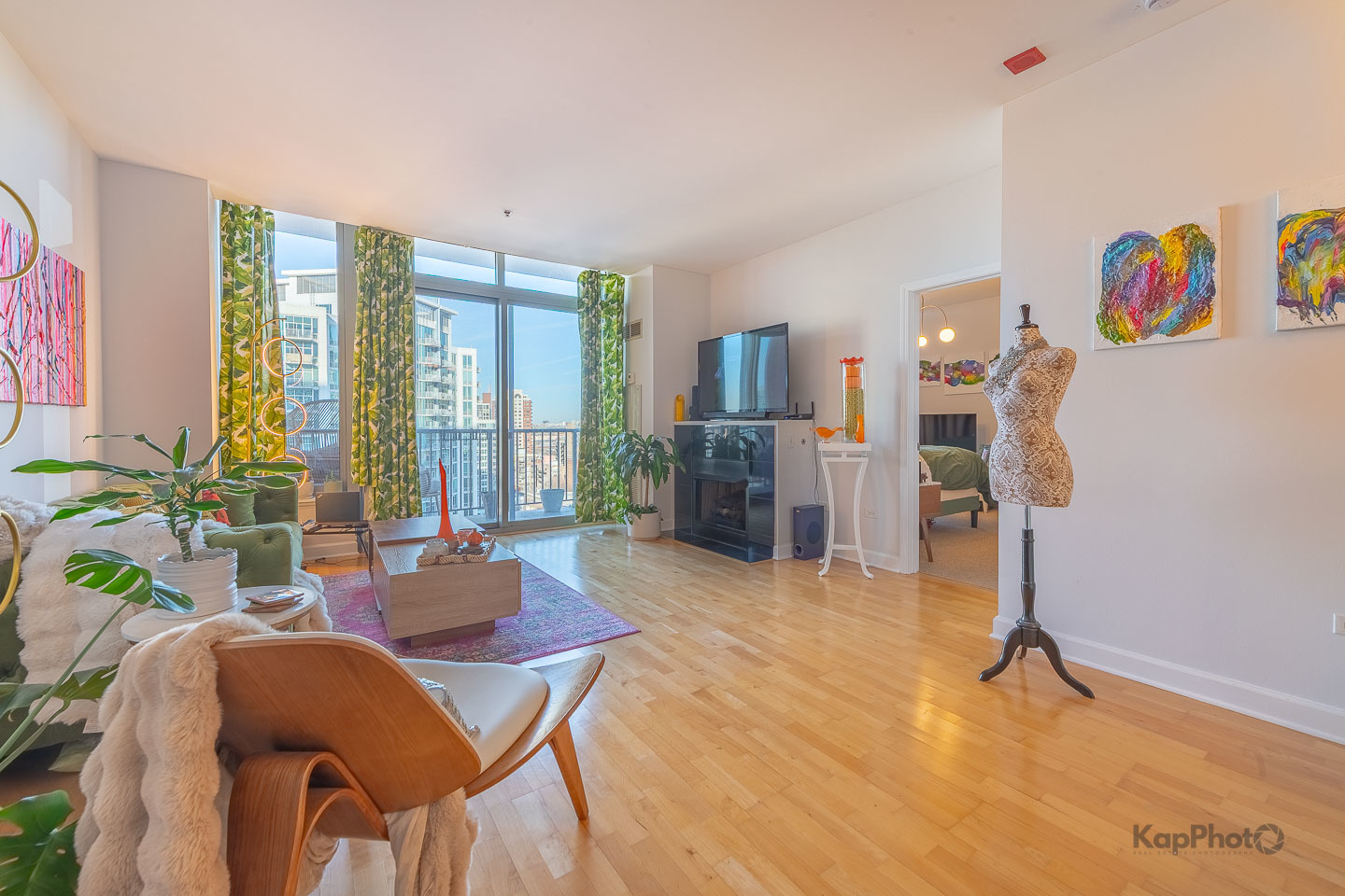 1600 S Prairie Avenue Unit: 1606