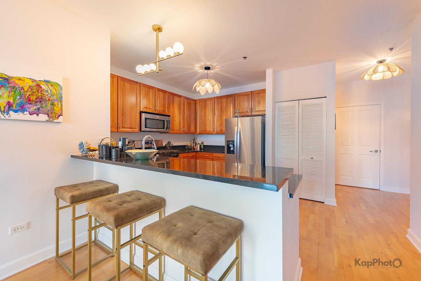 1600 S Prairie Avenue Unit: 1606