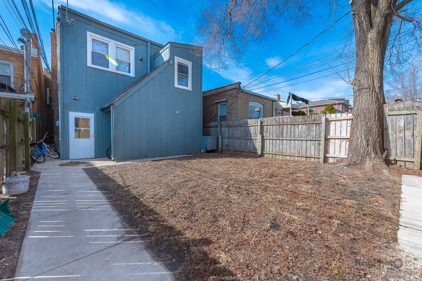 5959 N Elston Avenue