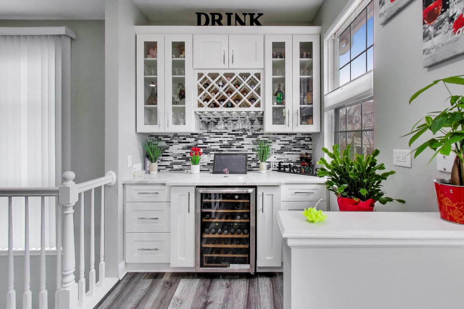 8225 Concord Lane Unit: I