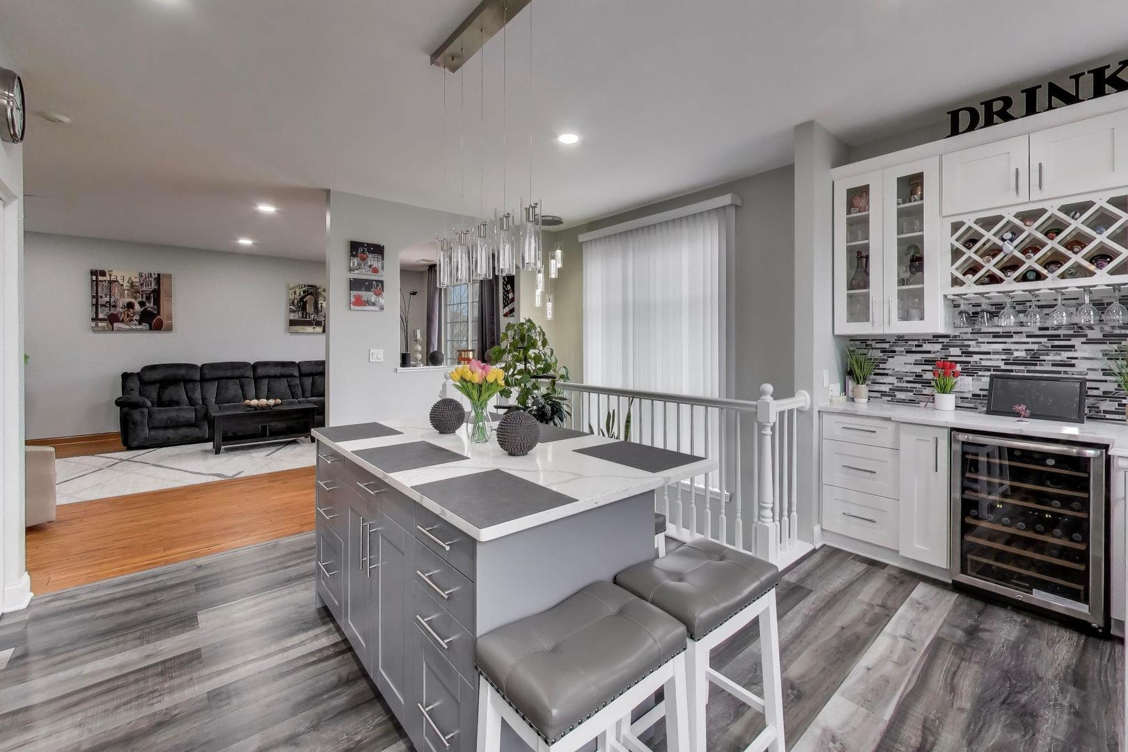 8225 Concord Lane Unit: I