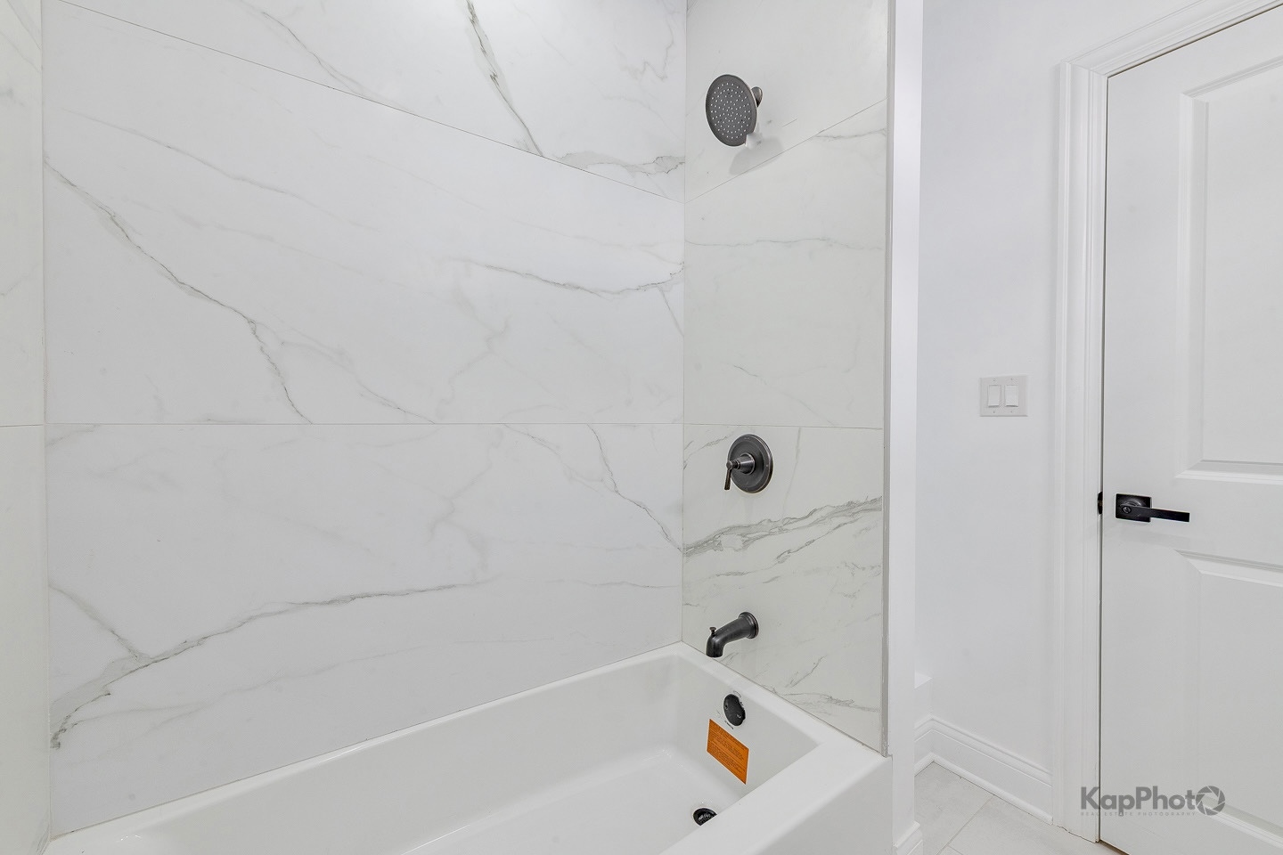 11935 S Stewart Avenue