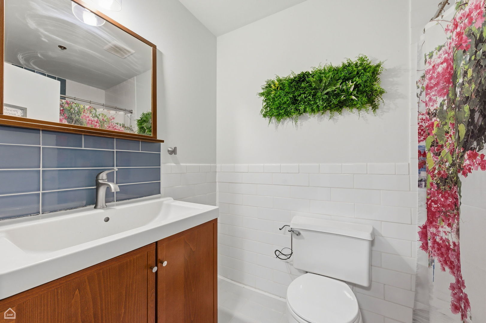 633 S PLYMOUTH Court Unit: 304