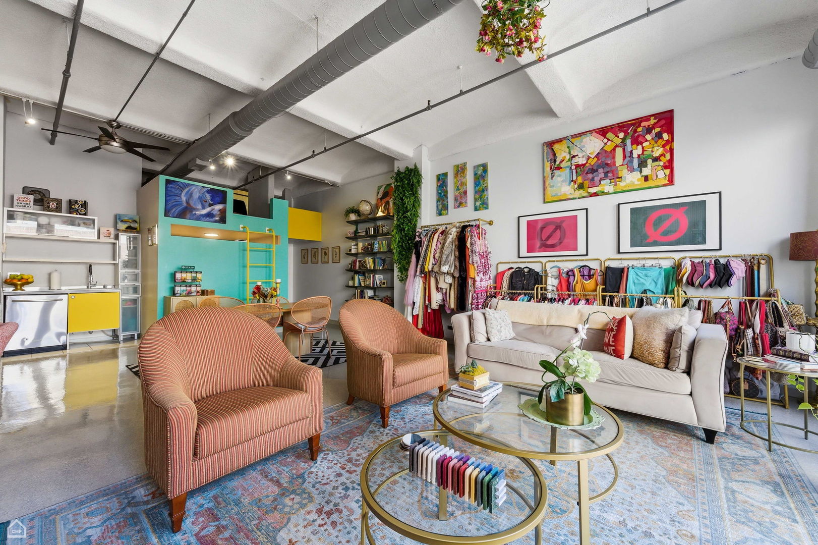 633 S PLYMOUTH Court Unit: 304