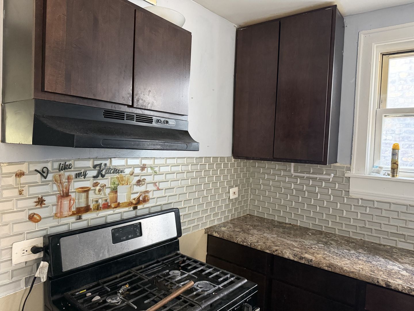 1044 W Marquette Road