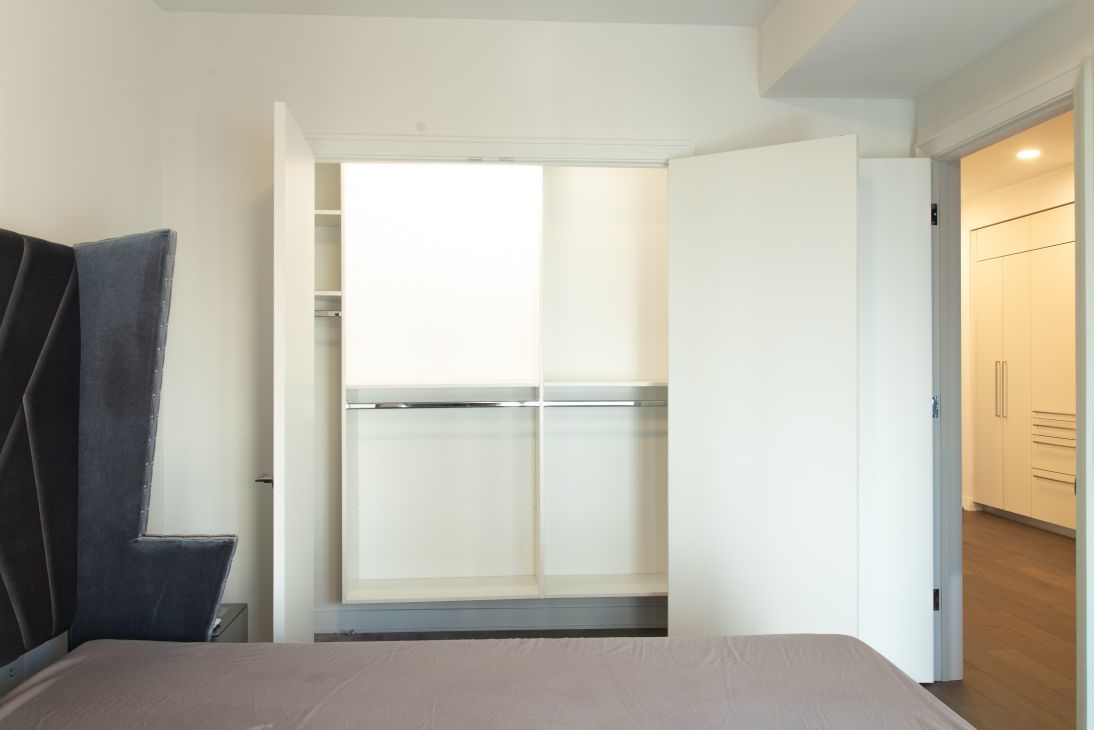 211 N Harbor Drive Unit: 1307