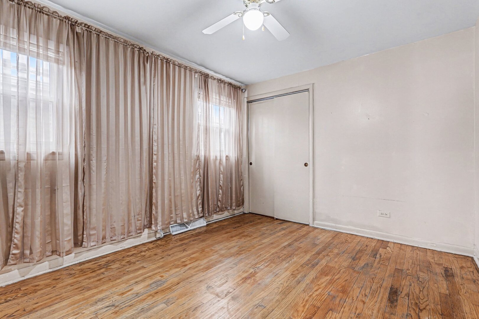 3230 W Pershing Road