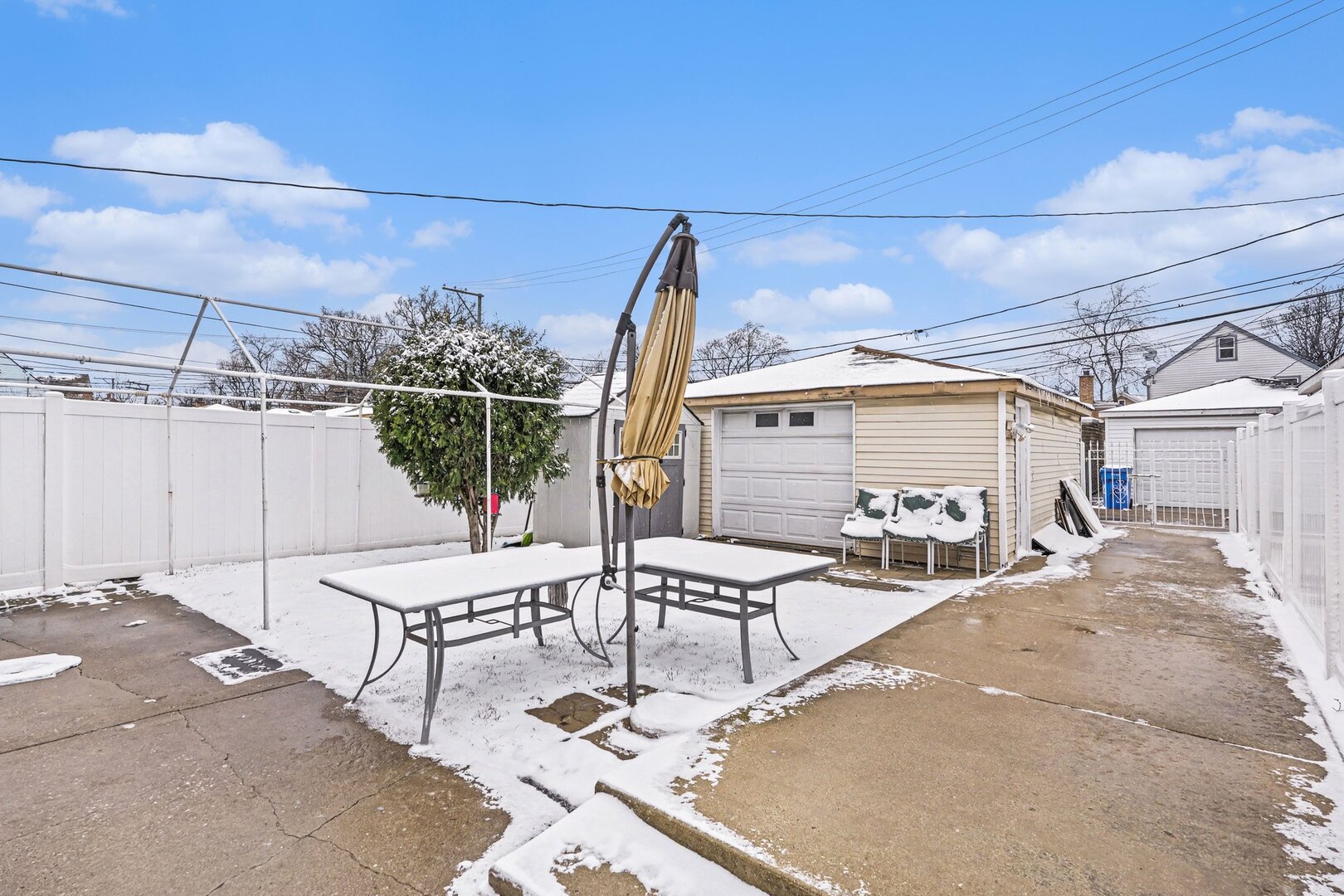 3230 W Pershing Road