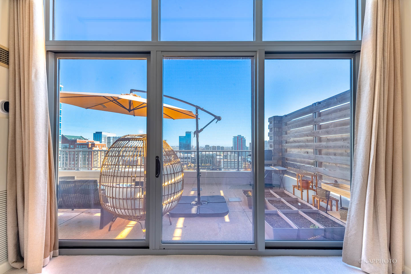 1600 S Prairie Avenue Unit: 2309