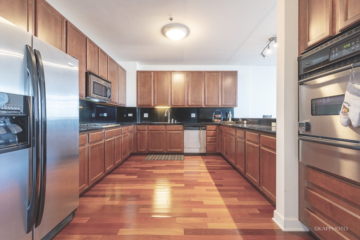 1600 S Prairie Avenue Unit: 2309