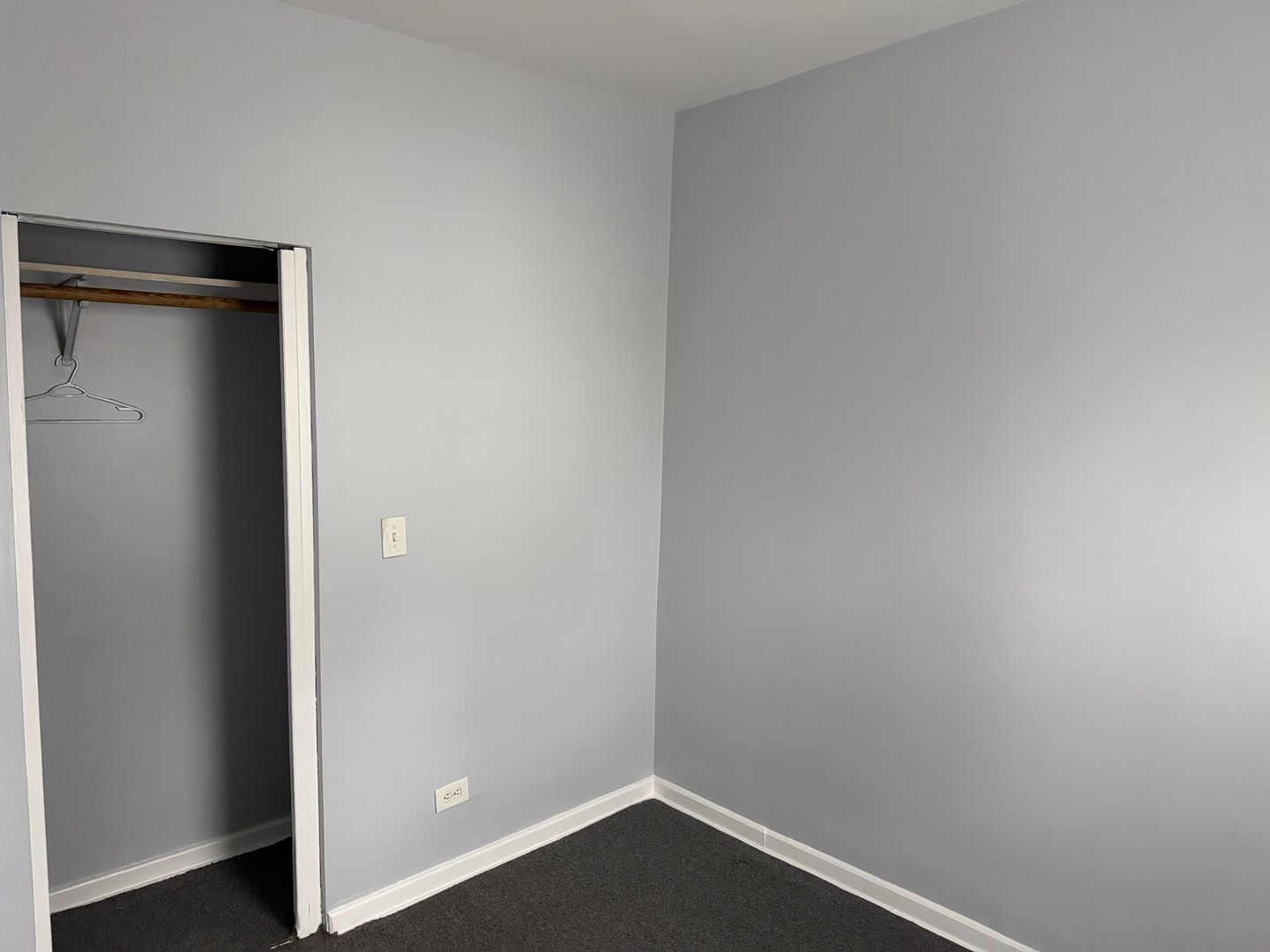 10800 S Hoxie Avenue Unit: 2F