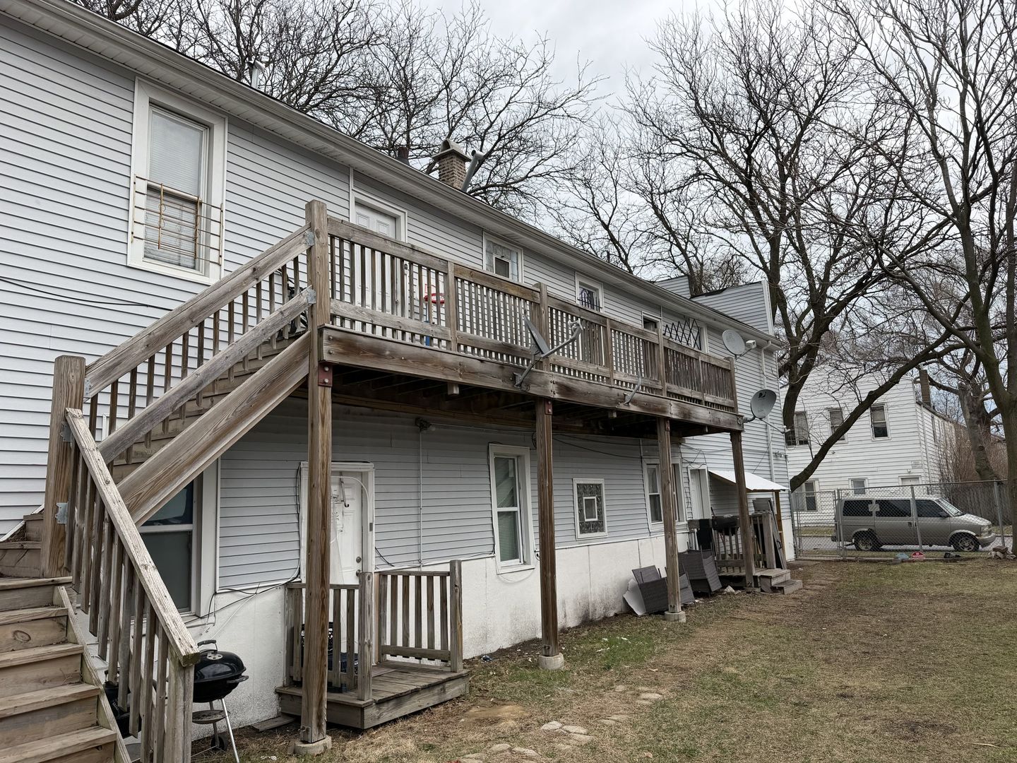 10800 S Hoxie Avenue Unit: 2F