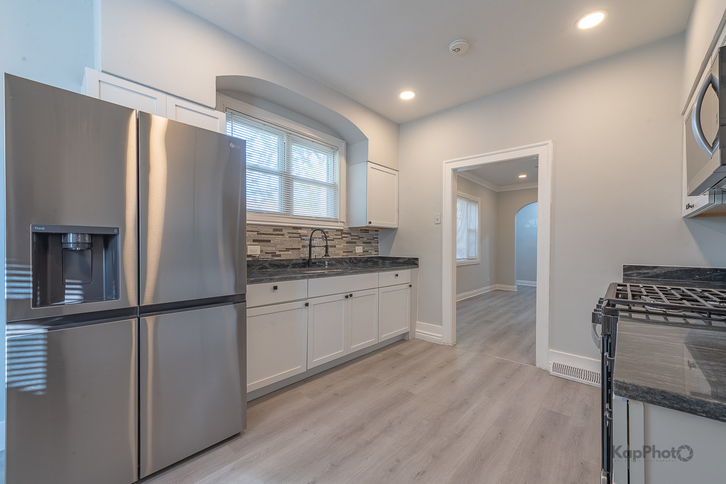 6259 W Peterson Avenue