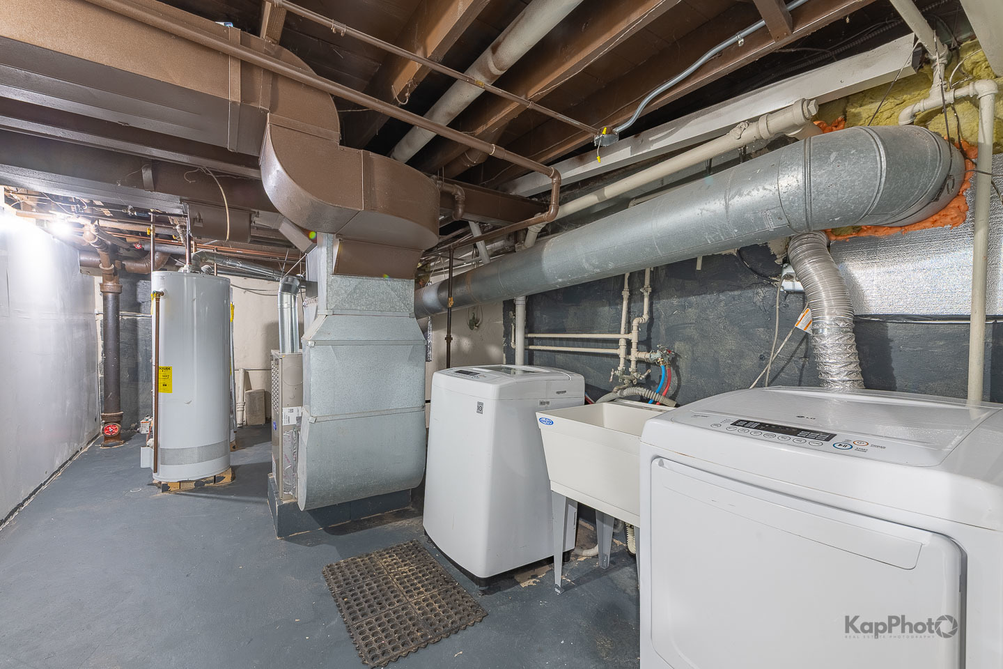 6259 W Peterson Avenue